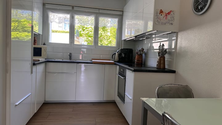 Confortable Appartement 3 Pièces Terrasse - Fribourg, İsviçre