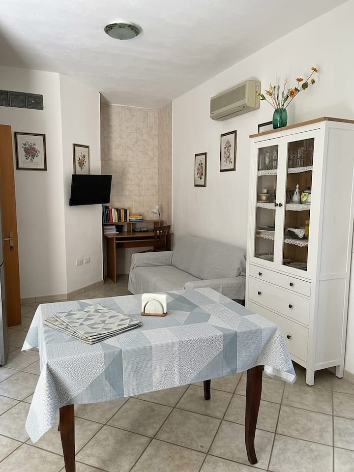 House With Bbq, Parking And Shared Swimming Pool - Villasimius