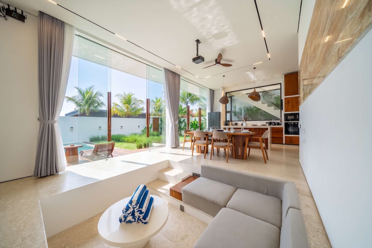 Villa in South Kuta · ★4.75 · 3 bedrooms · 4 beds · 3 private baths, comparable Airbnb