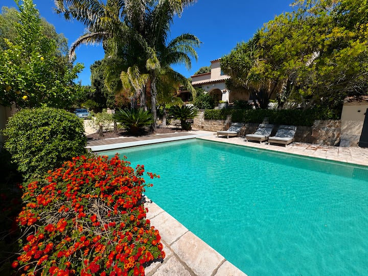 Villa Auralis-piscine Chauffée, Clim, Plage à Pied - Sanary-sur-Mer