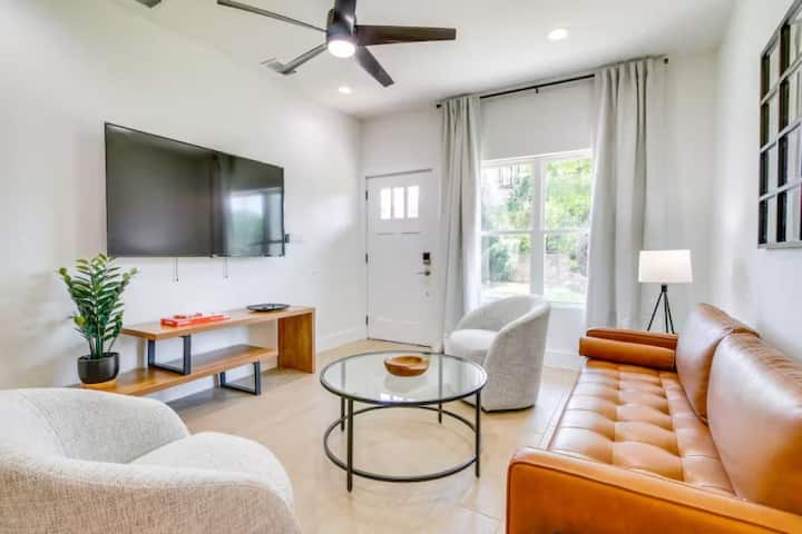 Modern Brownsville Duplex Near Spi & Downtown - 브라운즈빌