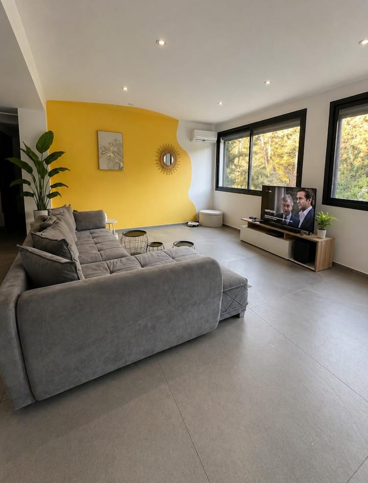 Loue Villa En Campagne Aixoise Avec Piscine - Vitrolles