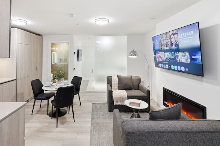 Downtown Boutique 1br Lower Suite • Free Parking - Toronto
