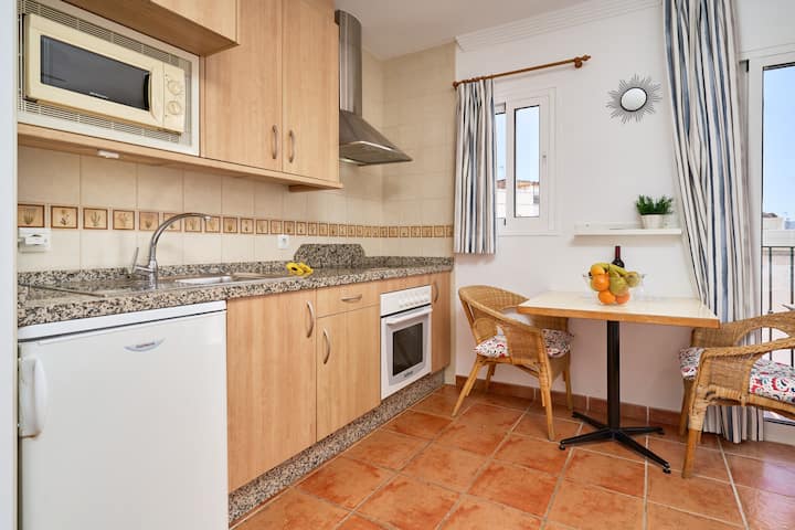 2c Estudio Nerjaluna, 2 Pers - Nerja