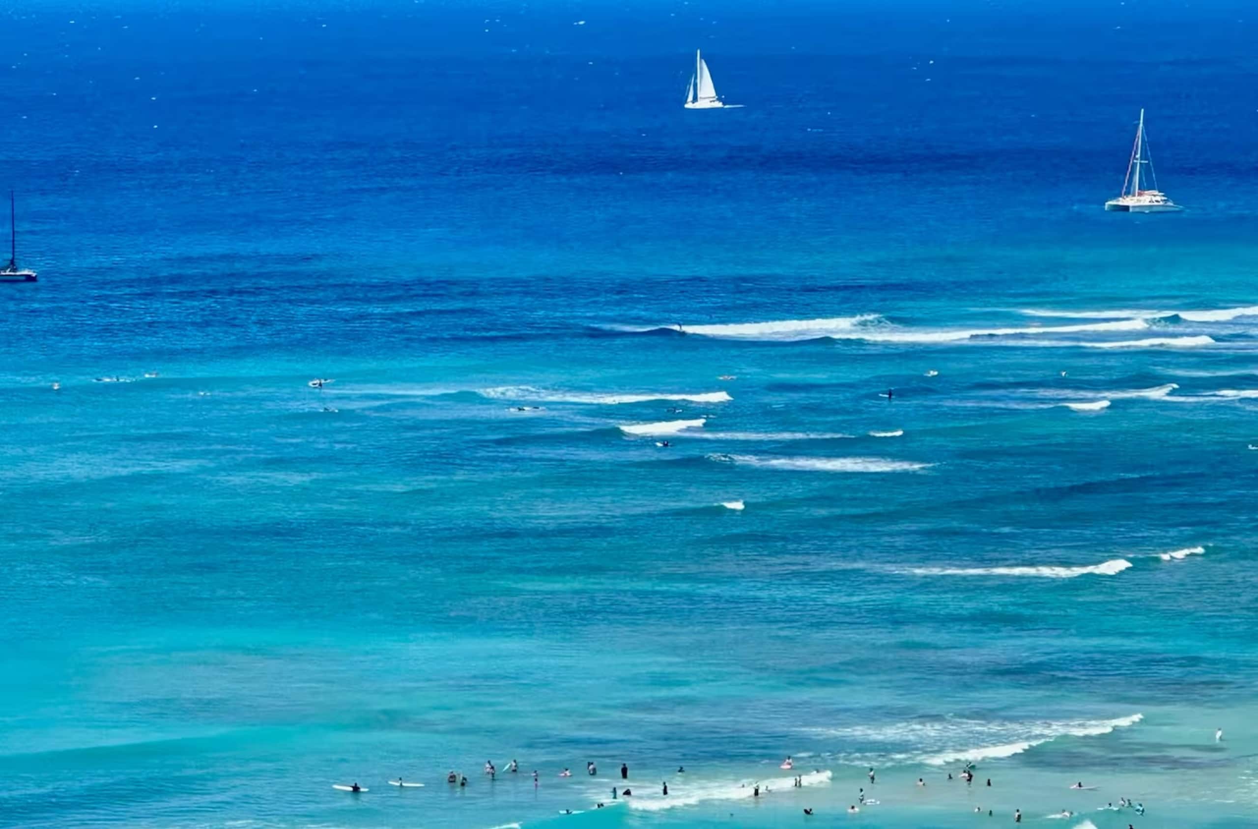 Condo in Honolulu · ★5.0 · Studio · 2 beds · 1 private bath - Image 31