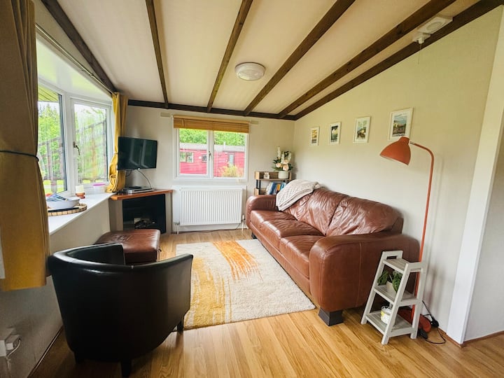 Lodge No.7 - Caer Beris Holiday Park - Wales