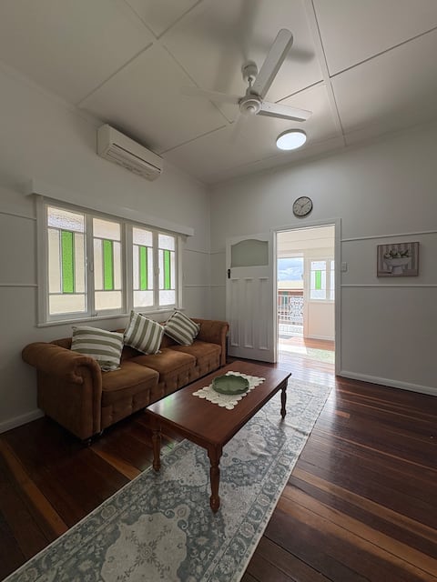 Popular Airbnb listing: Fettlers Rest - Rockhampton in Rockhampton Regional