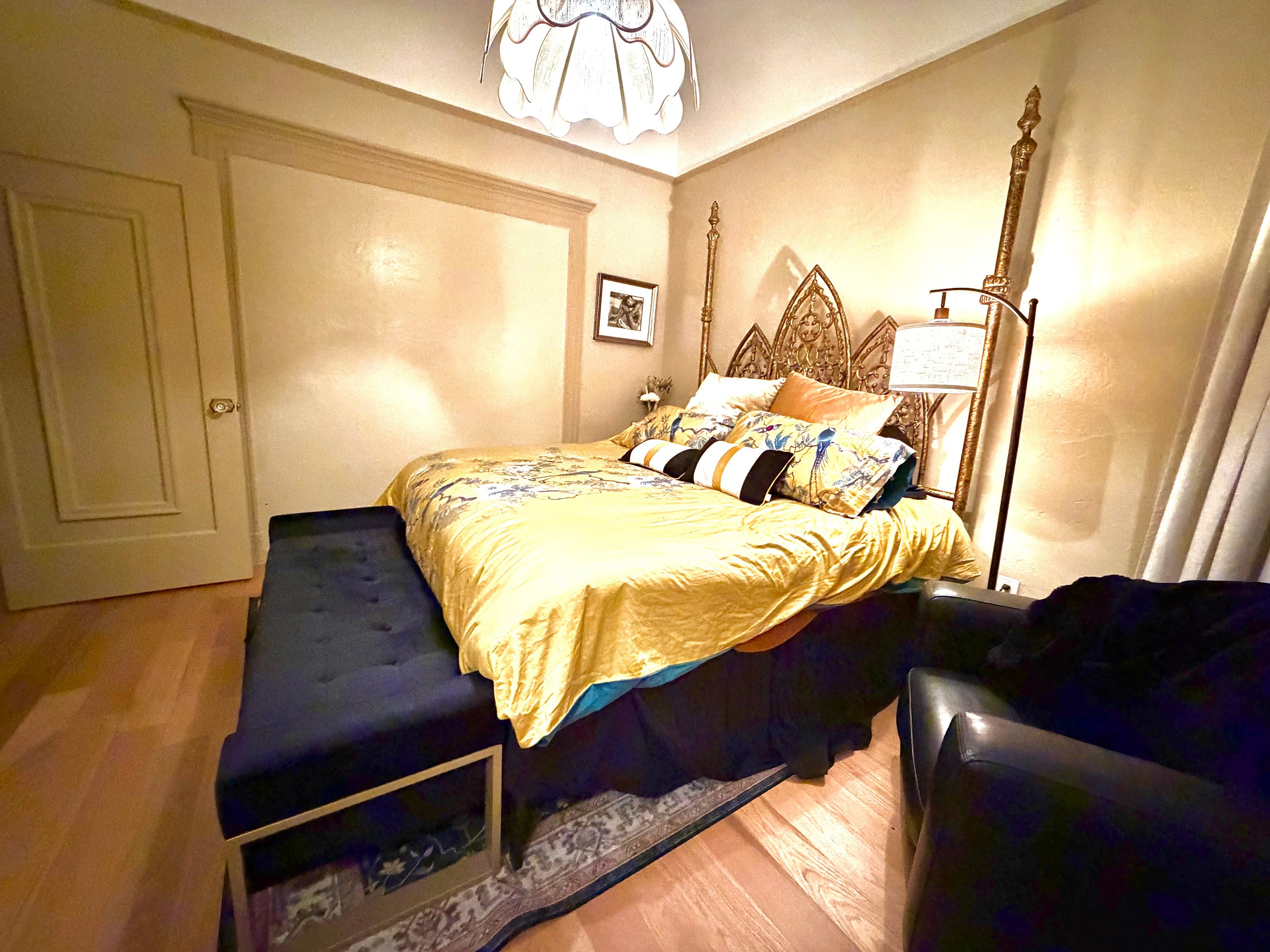 Home in San Francisco · ★5.0 · 2 bedrooms · 2 beds · 1 bath - Image 8