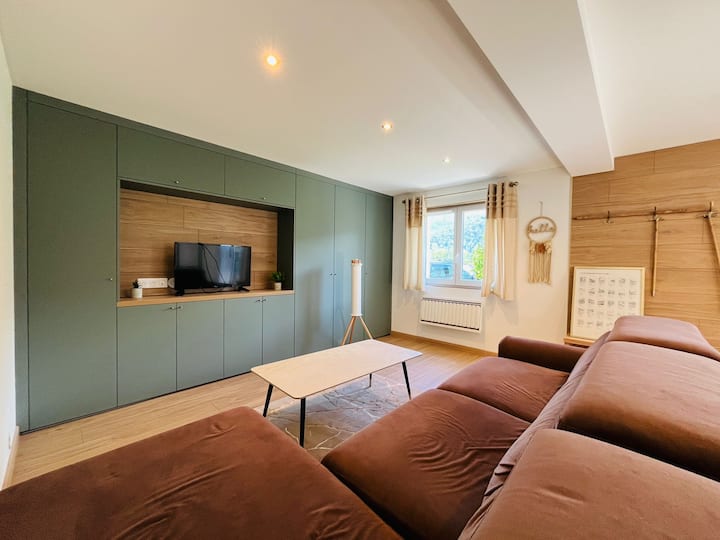 Cocon Moderne Avec Jardin Au Pied Des Montagnes - Bonneville