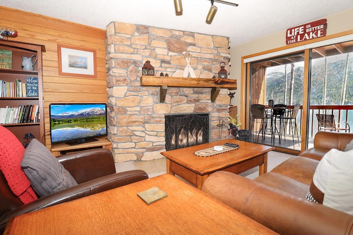 New! Lakefront Condo-stunning Views Of Grand Lake - Grand Lake, CO