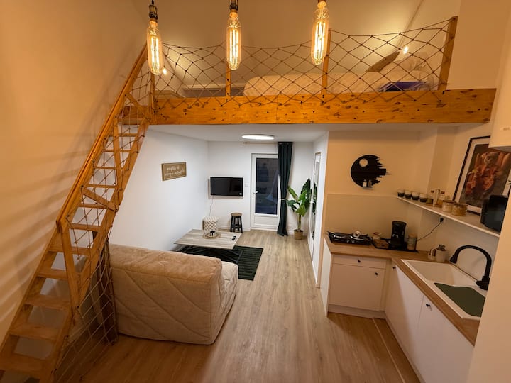 Suite Cosy Avec Jacuzzi, Terrasse, Parking Privé. - ibis Styles Flers