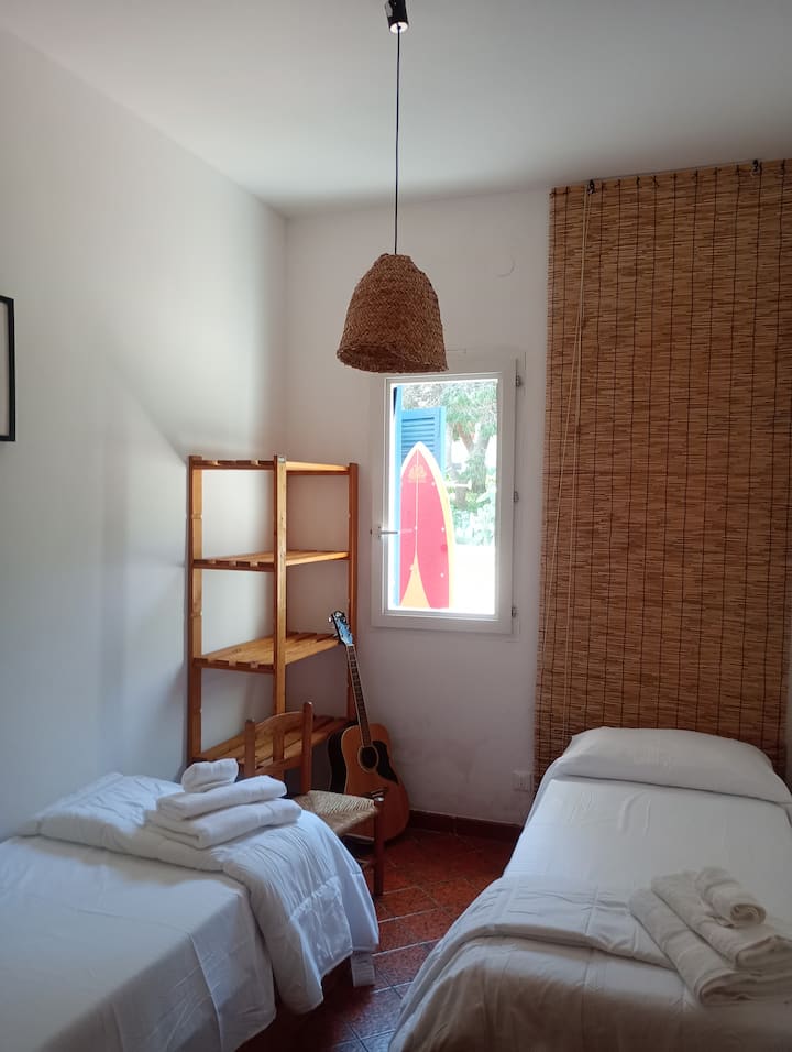 Dhomë gjumi 2