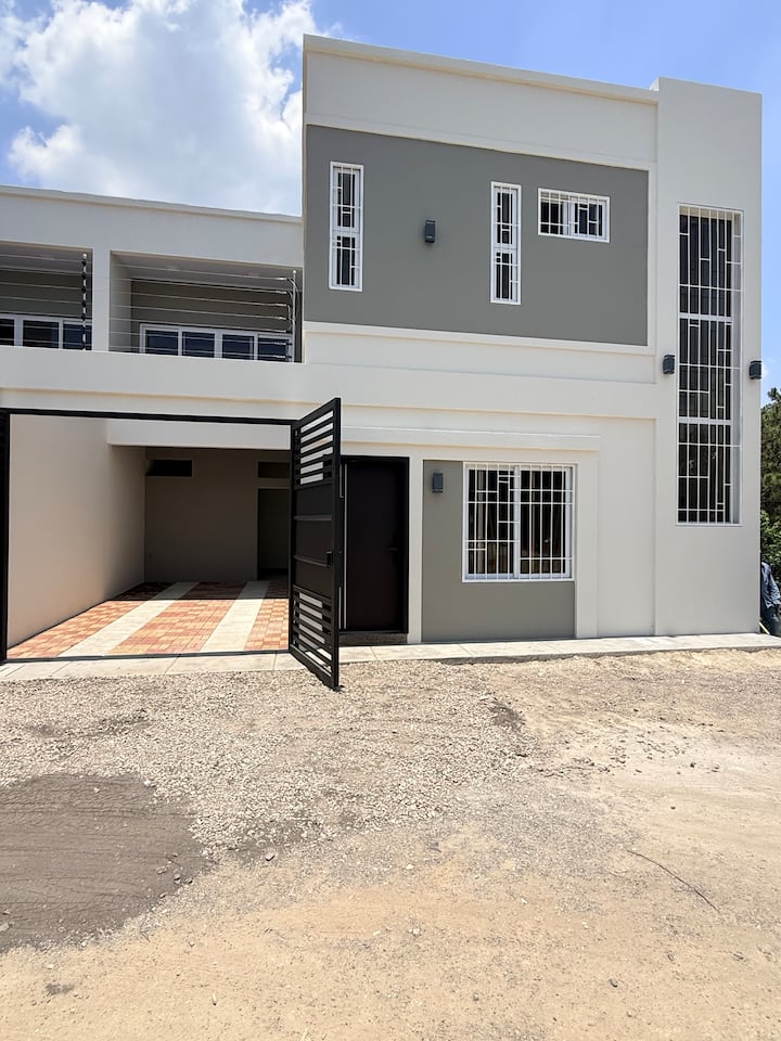 Apartamento De Lujo, Con Todas Las Comodidades - Santa Rosa de Copán