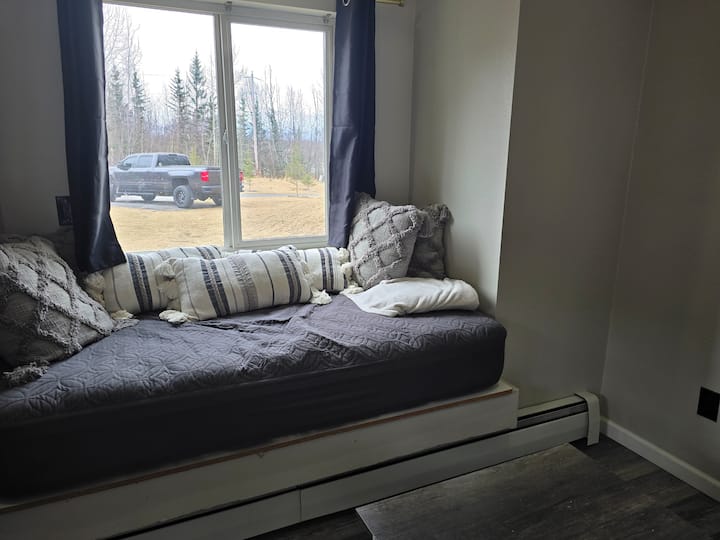The Wasilla Hideaway - Wasilla, AK