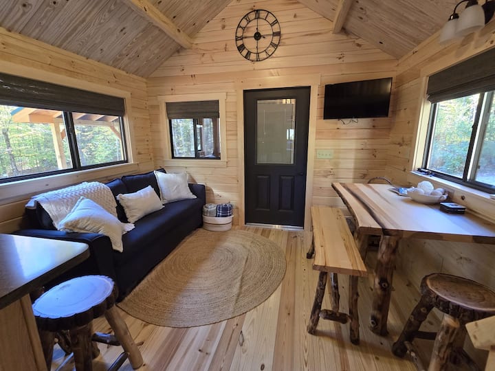 Moose Hollow Cabin - A Peaceful Forest Retreat - Danbury, NH