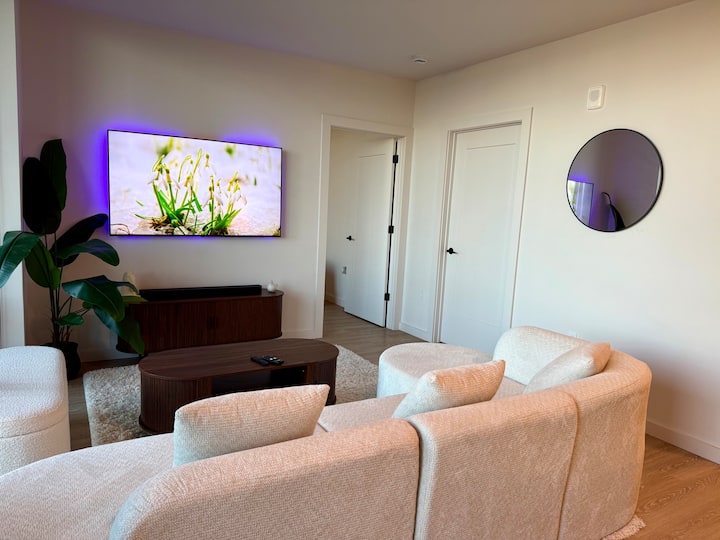 City View Retreat With Rooftop, Gym In Arlington - Alexandria, VA