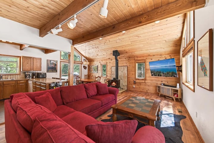 Ruby Retreat - 3br Tahoe Donner W Hoa & Dog Ok - Truckee, CA