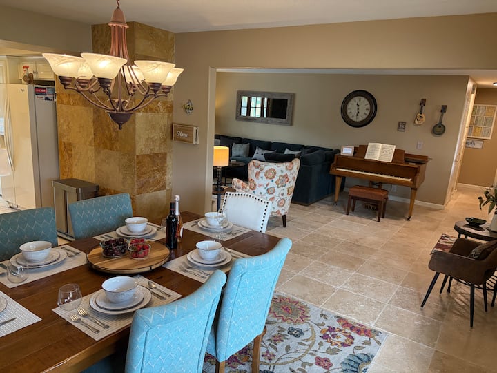 Comfort On Coiner - New Listing! - Los Alamos, CA