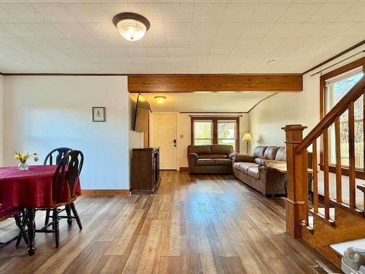 The Carriage House - Oneonta, NY