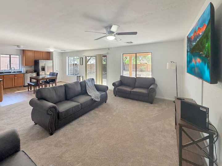 Spacious 4br Home | Central Casa Grande - Casa Grande, AZ