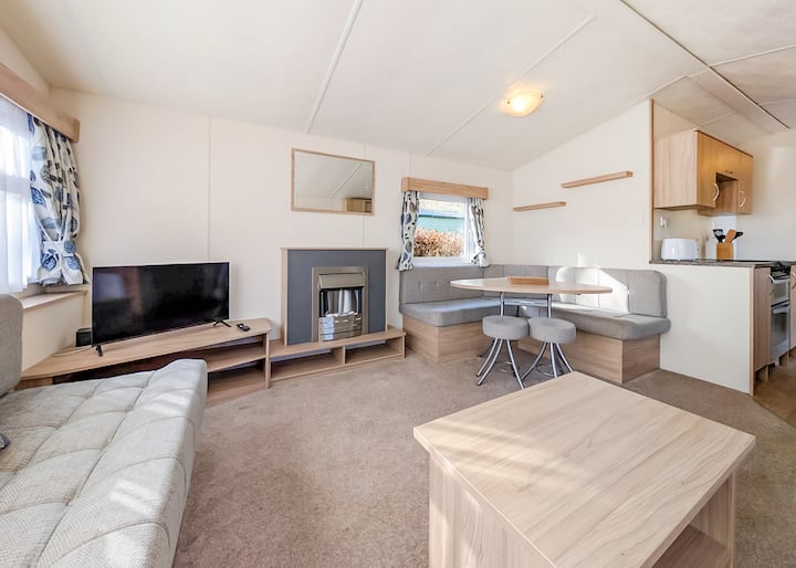 Silver 3 Bedroom Caravan Pet Friendly - Penrith