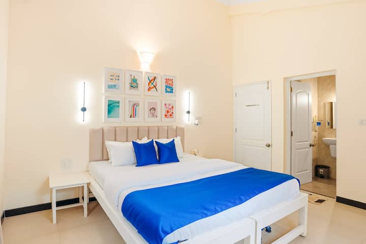 Bedroom 1 image 1