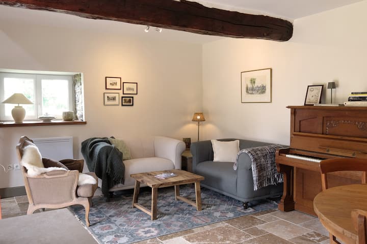 Gîte - La Cour De Haut - Le Neufbourg