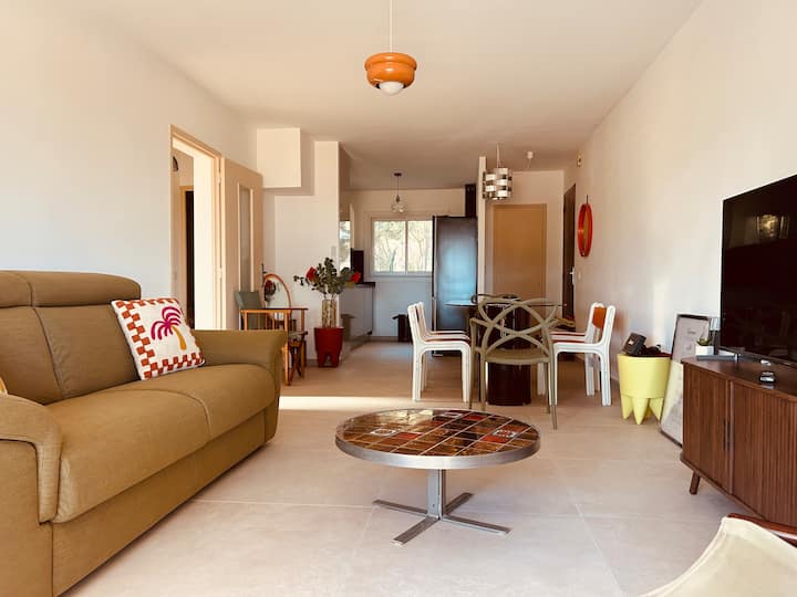 Spacieux T3 Avec Grande Terrasse Vue Mer - Île du Levant