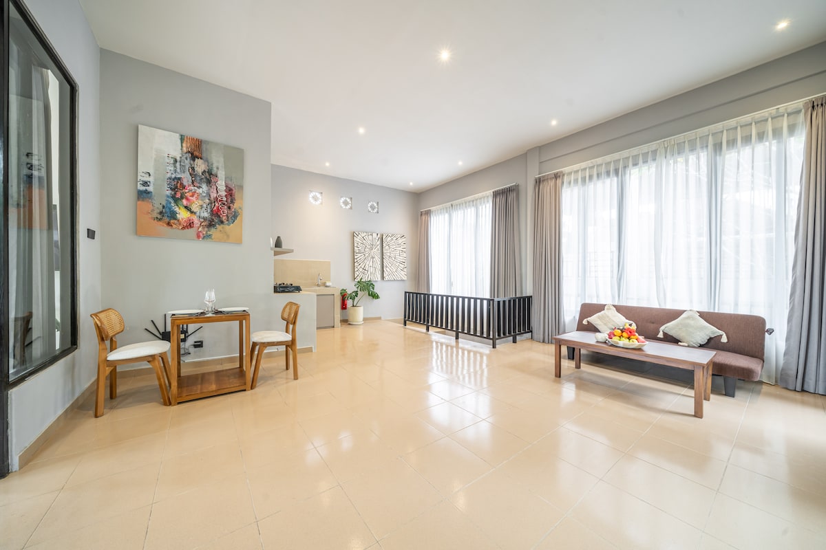 Villa in Kecamatan Ubud · ★4.92 · 2 bedrooms · 2 beds · 2 baths, συγκρίσιμο Airbnb