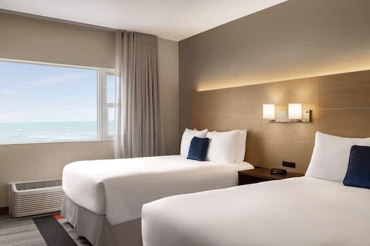 4 Oceanfront Rooms W/ Pool Access | Steps To Beach - Miami Beach