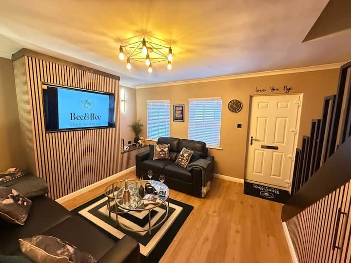 Coastal Terrace - 2 Bedrooms - Sleeps 6 - With Ps5 - Maryport
