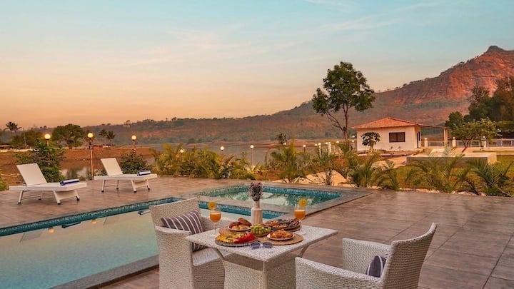 Sarovar Farm Premium Lake View Villa By Classystay - Karjat