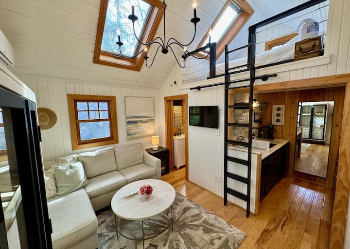Cozy Cottage In Downtown Rehoboth Beach - Rehoboth Beach, DE