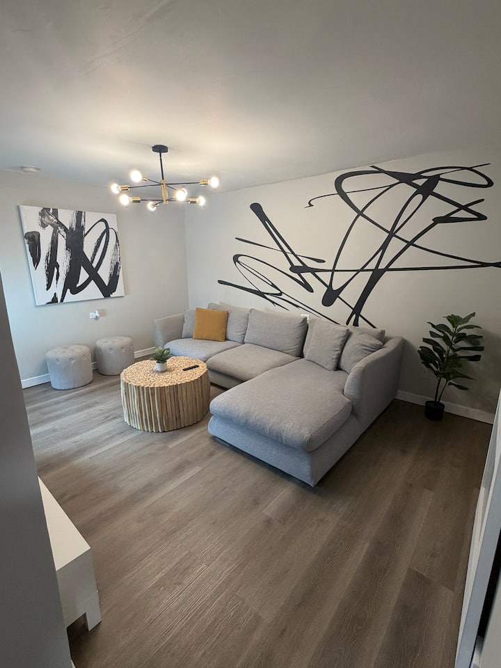 Sleek Apt - 厄爾巴索