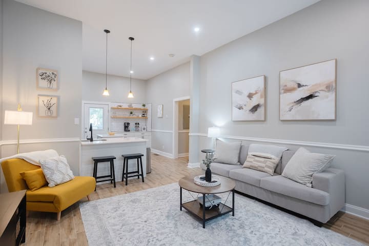 Savannah 2br Spacious Retreat - Thomas Square - 薩凡納