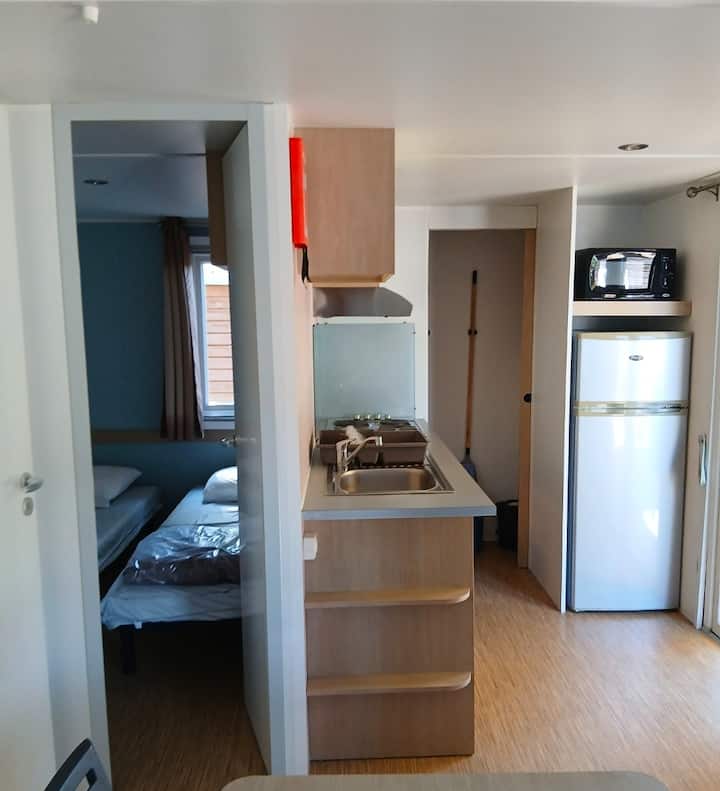Bungalow 2ch 
4 Personnes 
Camping 4 éToiles - Carry-le-Rouet
