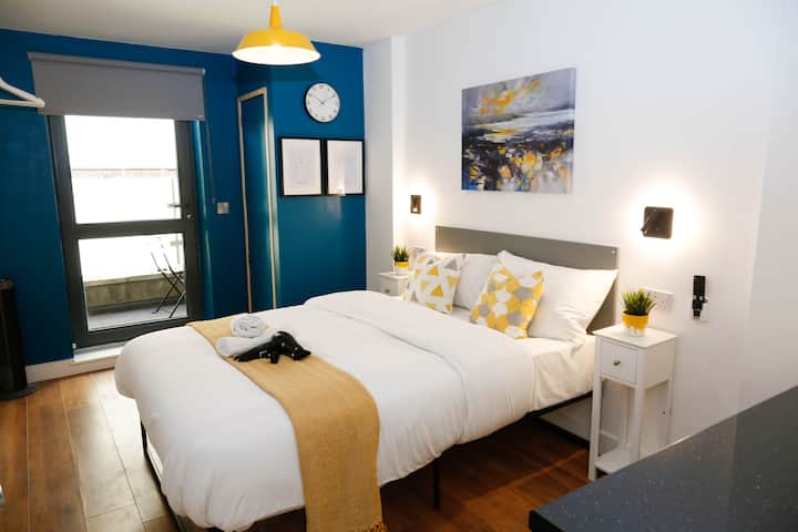Apt. For 12 Guests: 25 Min To Spurs & Central Lndn - Londres