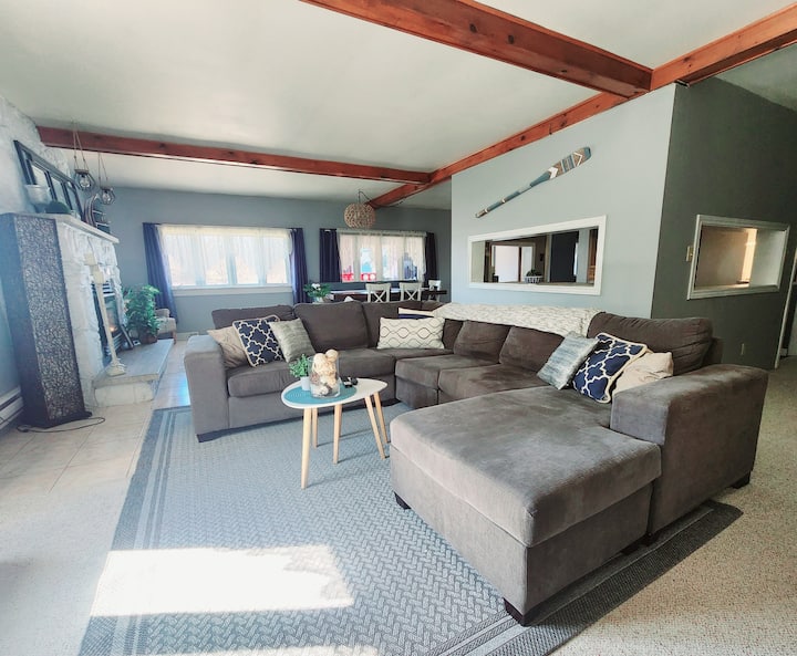 Waterview Chalet At Serenity Bay - Kingston, Canada