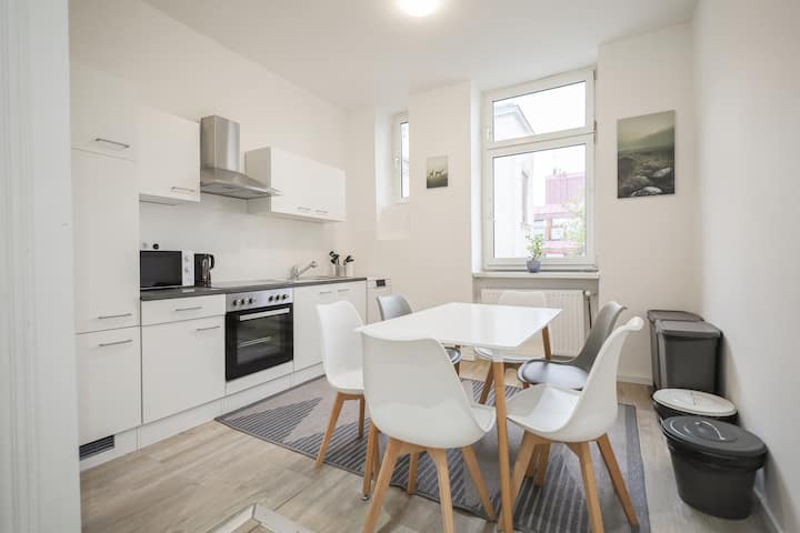 Group Stay 5br Near Karlsplatz & Naschmarkt Market - Vienne