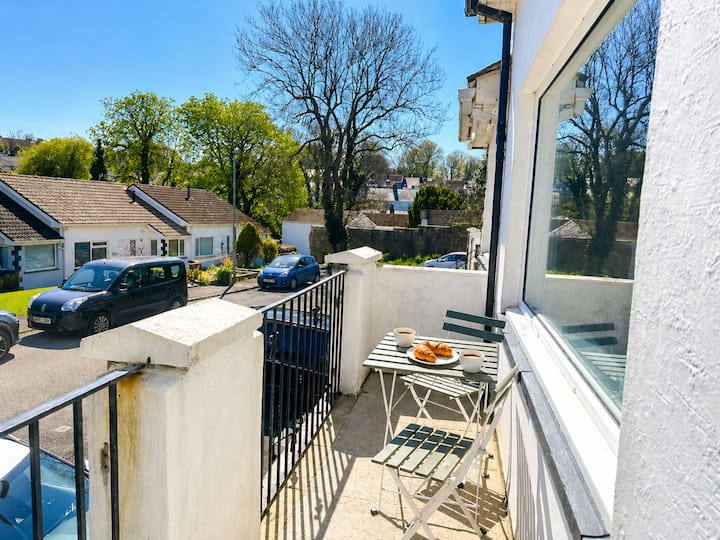 A Beautifully Presented Holiday Home In Tenby - Tenby