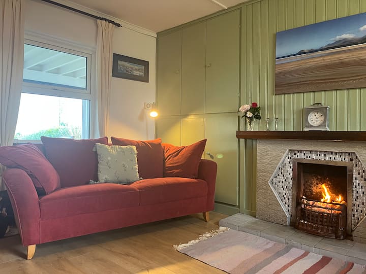 Tig Peggy’s House Smerwick Village Near Dingle - Dingle
