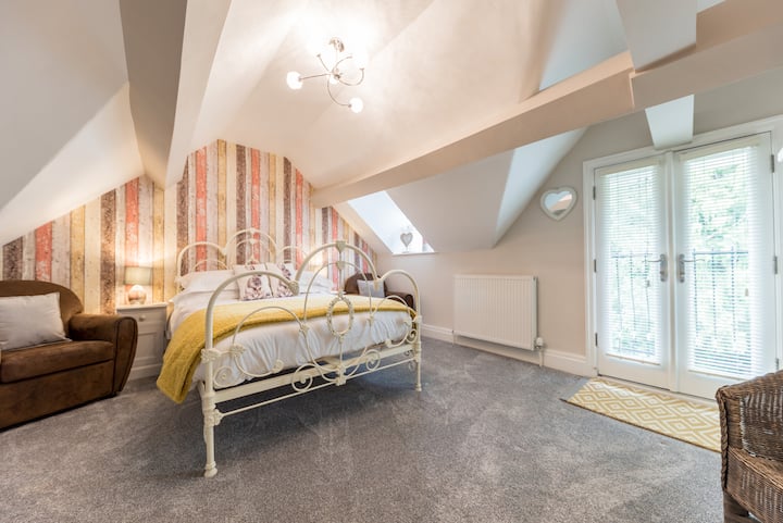Double-standard-sdb Privée-vue Sur Rue-juliette - Grasmere