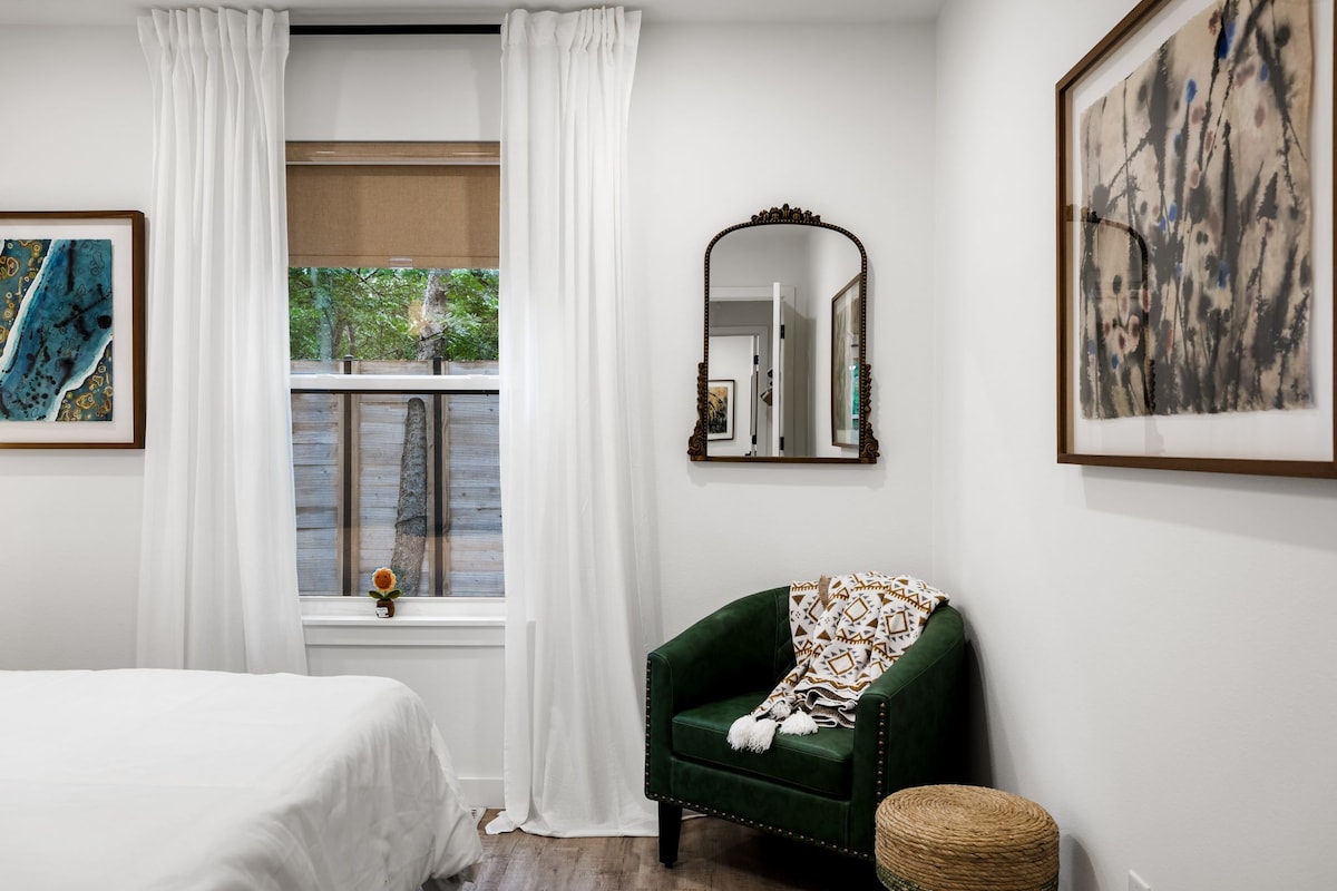 Modern Private Guesthouse in South Austin