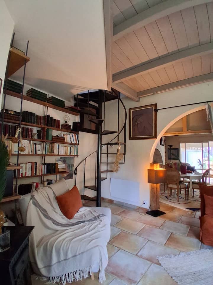 Maison D’artiste Véritable Havre De Paix - Porticcio