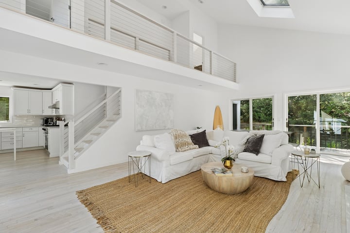 Private Wainscott Oasis | Heated Pool | Near Beach - Sag Harbor, NY