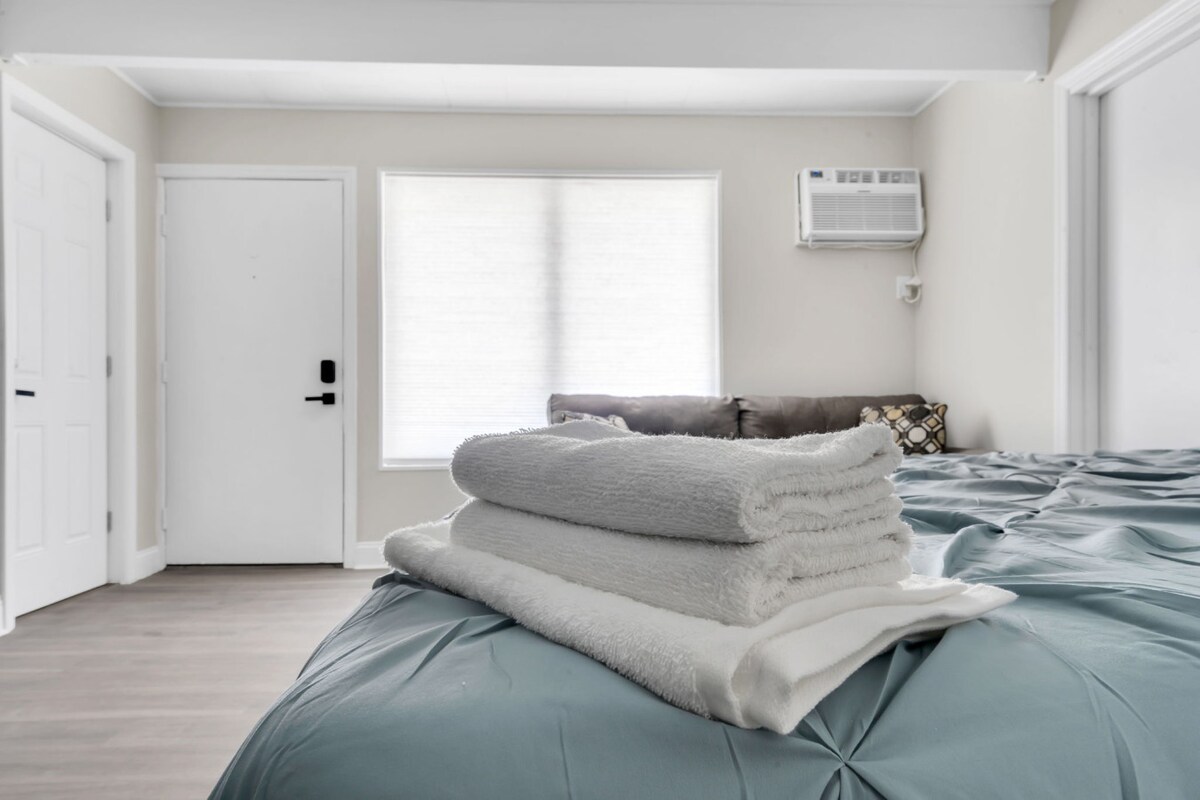 135 Grant Ave — Unit 101