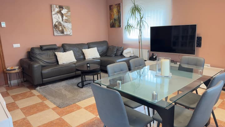 Villa Del Lago Lloret · Private Pool & Garden - Blanes