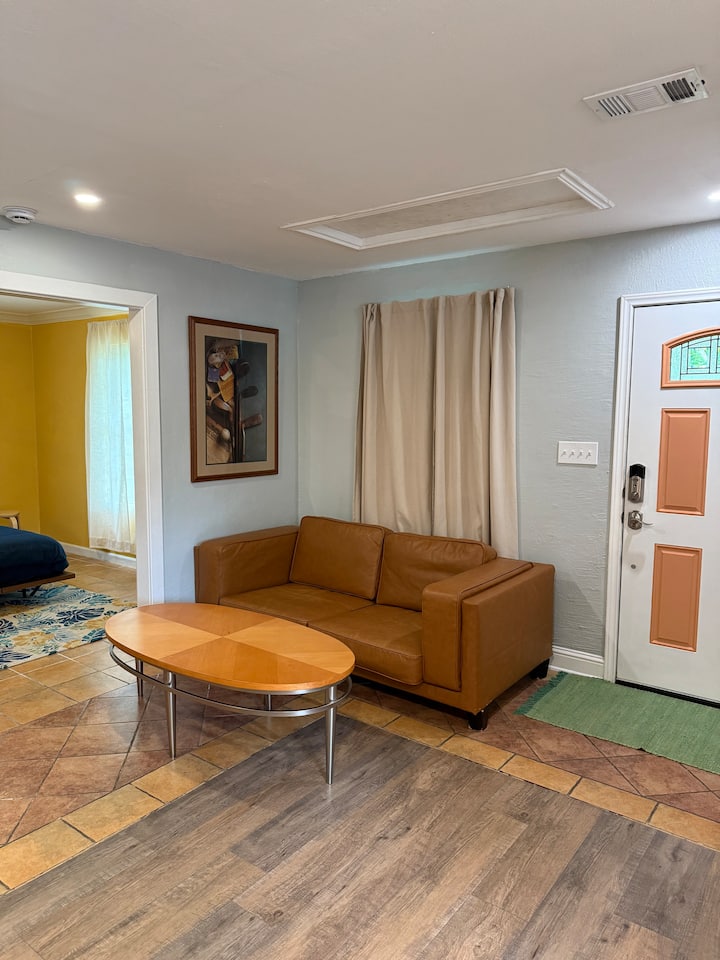 Studio At The Prairie House - University of North Texas, Denton