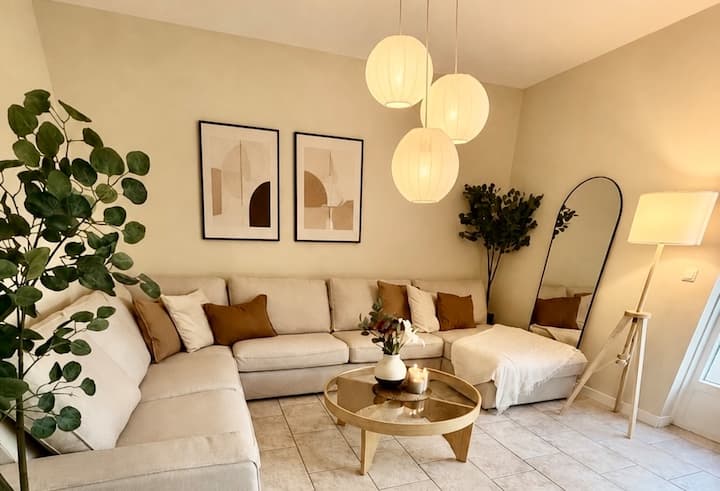 Luxe Villa Voor 12| Bubbelbad, Tuin, Bbq & Lounge - Niederlande