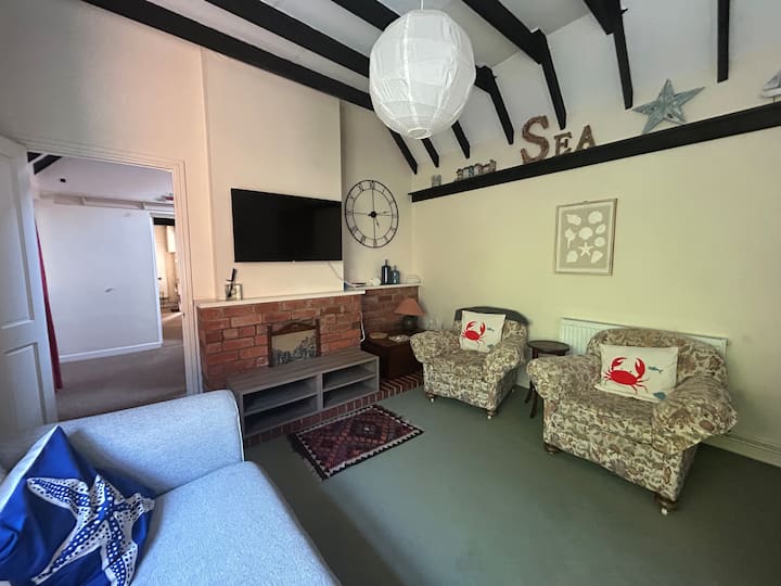 Spacious 4 Bed Just A Short Walk To The Quay! - Holkham